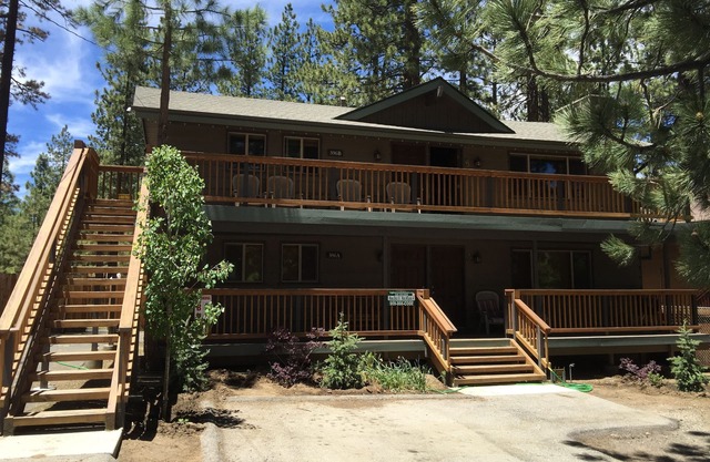 Walking distance to Snow Summit Resort.