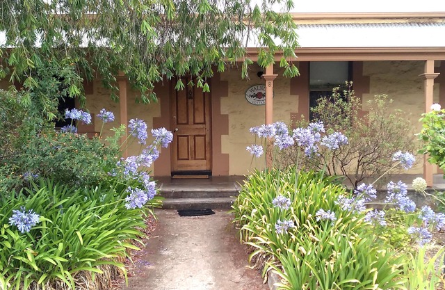 Walnut Cottage - Barossa Valley