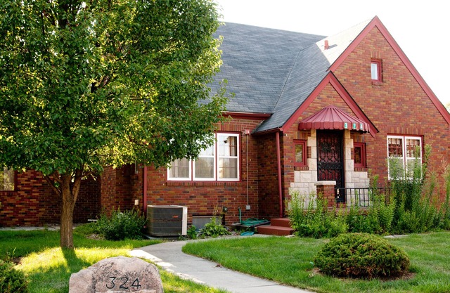 Walnut Place a Charming Home in Historic Valley Junction area of West Des Moines