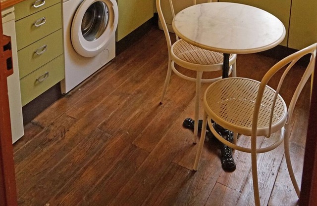 Warm house, terrace, garden and parking