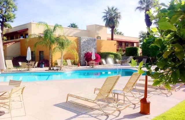 Warm Living in Palm Springs