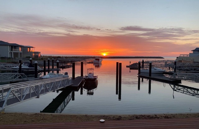Water side marina holiday house with great views from the deck over the water.