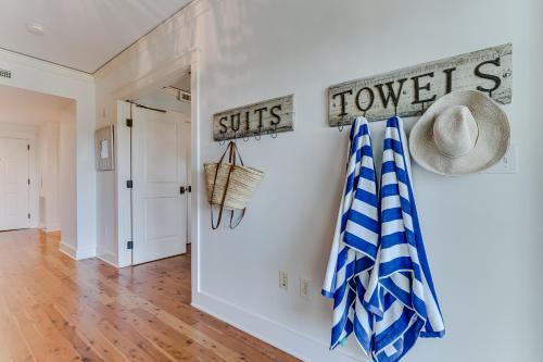 WaterColor 5 Beachside