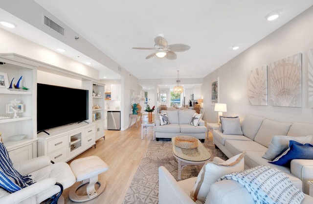 Waterfront 2BR 2BA Pool - 10 min walk to Beach