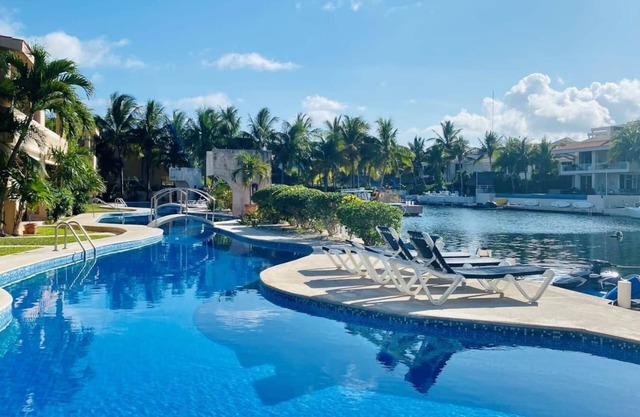 Waterfront 3 Bedroom Spacious Condo