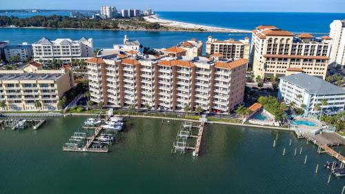 Waterfront Breeze Condo
