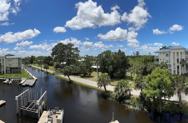 Waterfront Condo in Suwannee, Florida with private dedicated boat slip