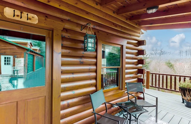 Waterfront home with private dock, game room, fireplaces, water & mtn views, W/D