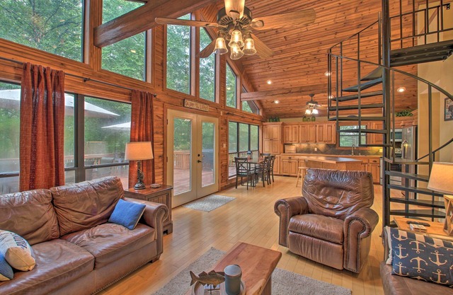 Waterfront Lake Dardanelle Home w/Dock & Fire Pit