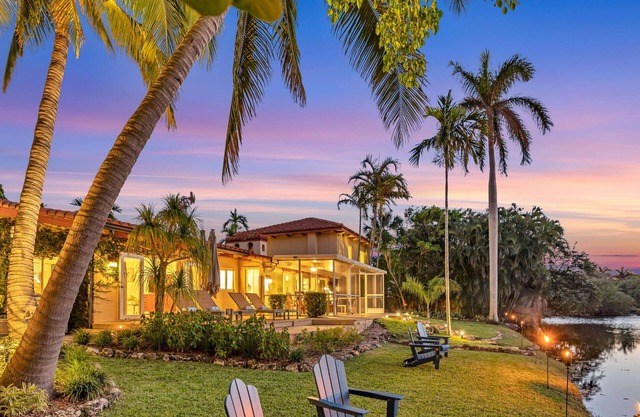 Waterfront/Steps to Beach/Heated Pool/Casablanca Key/Residence