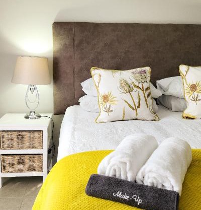 Waterlily Cove Guesthouse