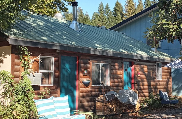 We have Cabins w/kitchenettes & RV spaces with full hookups!