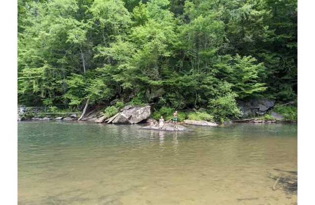 We have power and Wi-Fi! Walk to Downtown! Huge Yard! Record Player!