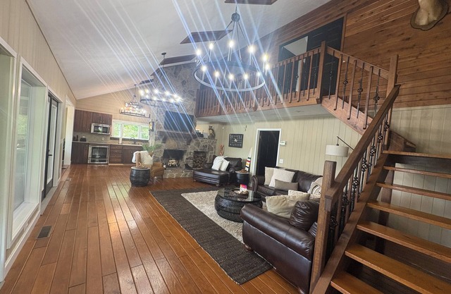 Weiss Lake Front Sleeps 17 with UTV and Pon-Toon Boat for the Sunset Views!