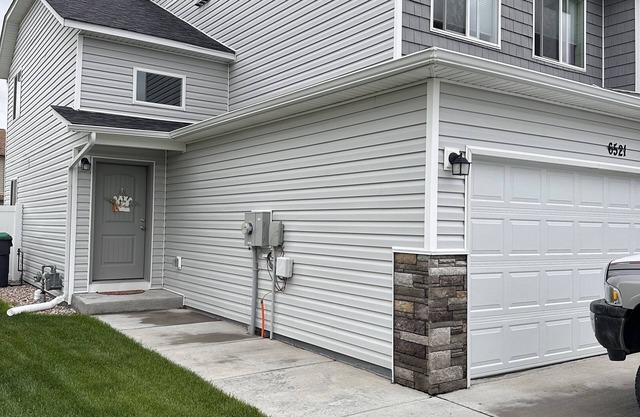 Welcome Home! Perfect for R & R