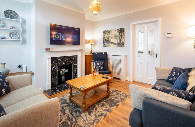 Welcoming 3-bed home close to Shrewsbury centre | Pass the Keys