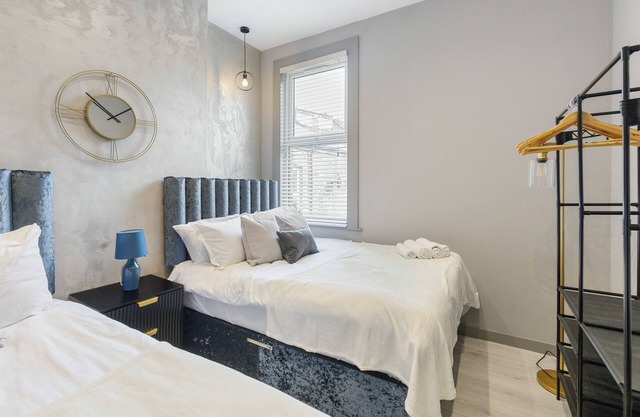 Wembley Luxury 3 Bedroom