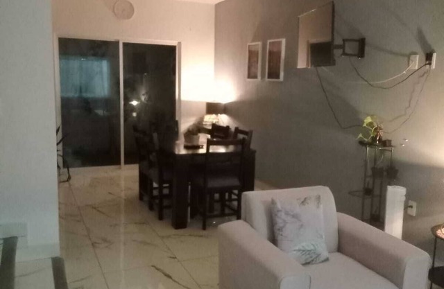 Wendy's house (pets welcome)