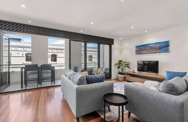 West End Freo 2 Bedroom Condo