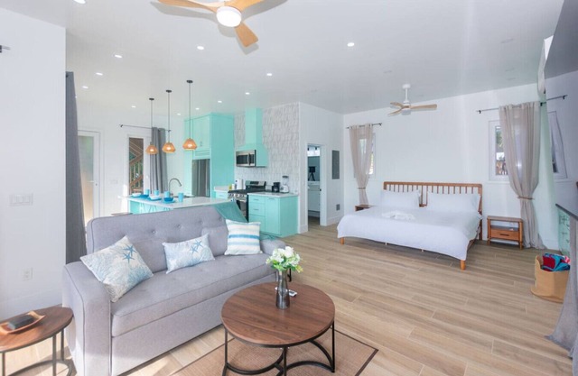 West End’s Best Kept Secret- The Comfy Sloth!