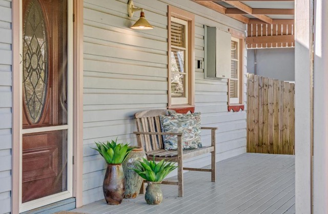 Whispering Pines Cottages