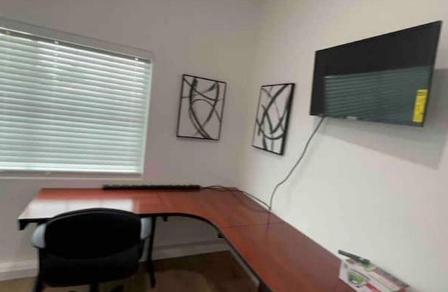 White Alpacas - Super Clean & Budget Guesthome