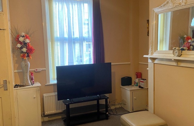 White and Sandstone Astley Bridge-charming Family