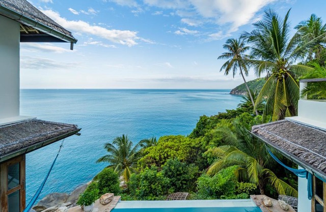 White Azure Villa Koh Phangan