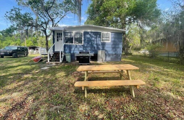 White Sands Lake Cottage - Canoe, Hammock