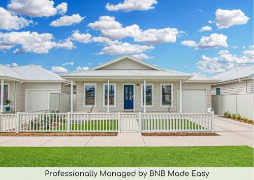 Whitewood Retreat - Modern Elegance, Serene Stay