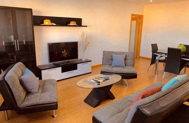 Whole apartment 100m2 Serra Shopping