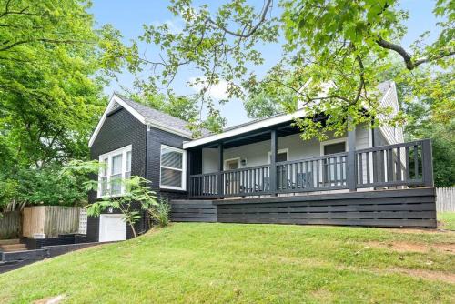 Whole Home 102 Madison Ter