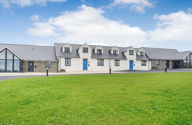 Willow Tree Cottage - UK35893