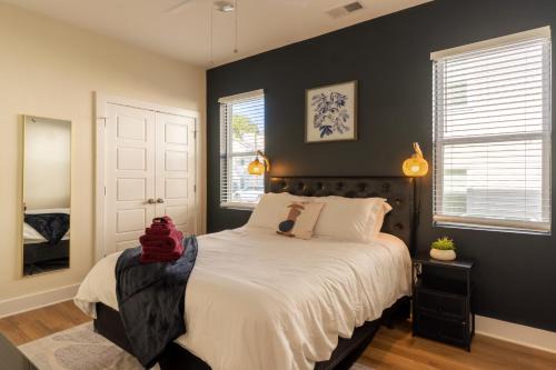 Wilmingtonbeachmoderncozypooltablefreewifi