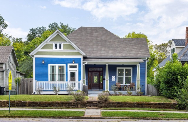 Wilson Historic Home on 5th Ave - 3BR/Games/Groups