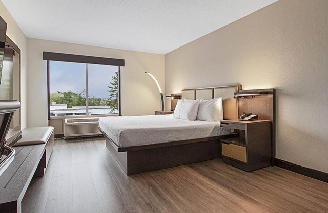 Wingate by Wyndham Macon I-75