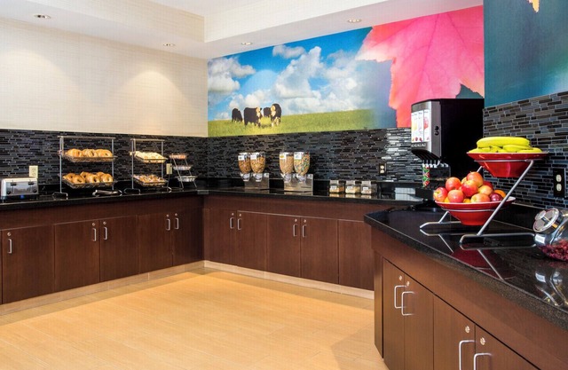 Wingate by Wyndham Oshkosh