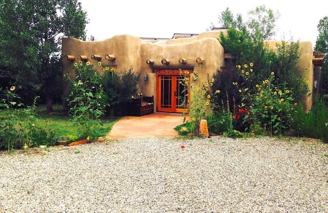 Winsor Castle and Ski Retreat