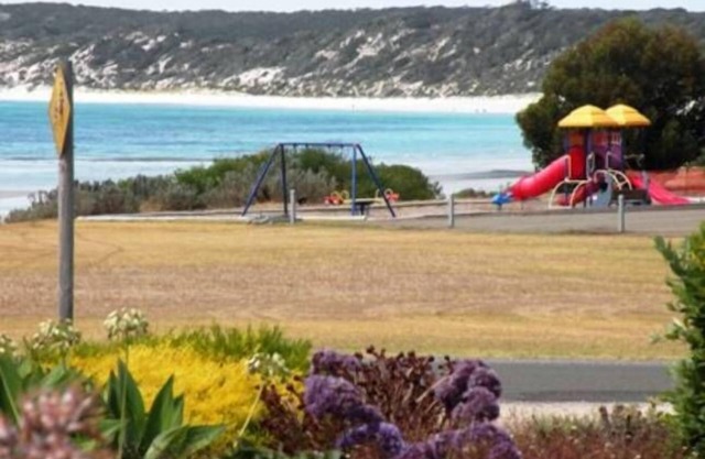 Wintersun Holiday Cottages | Emu Bay | King George