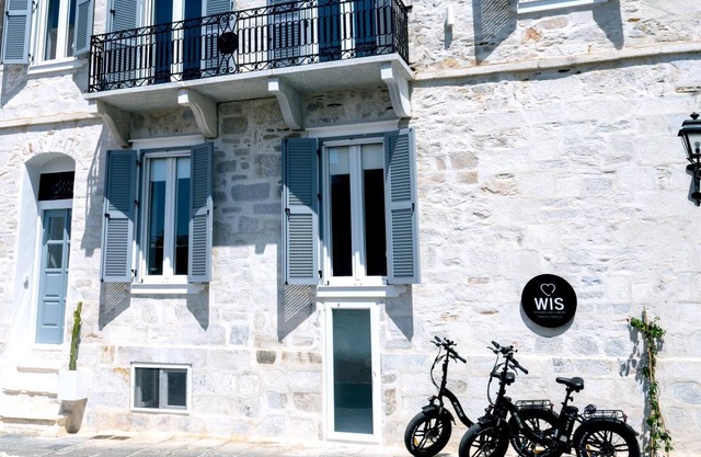 WIS Suite in Ermoupoli