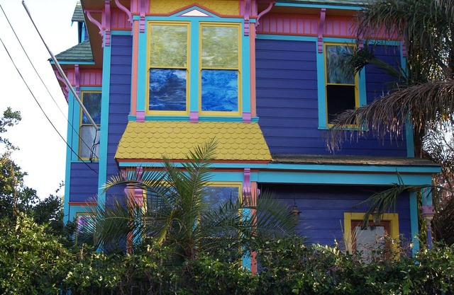 WITHIN WALKING DISTANCE TO BOTTLEROCK CONCERT Room # 2in Downtown HistoricalHome