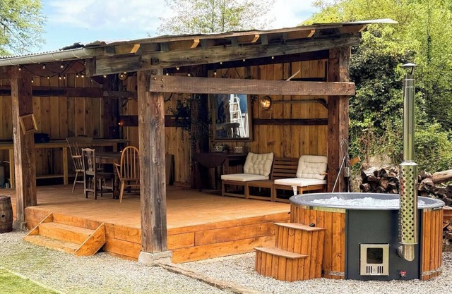 Wonderful 2-bedroom house with jacuzzi in the Pyrenees mountains
