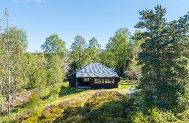 Wonderful private villa for 4 guests with WIFI, TV, panoramic view and parking