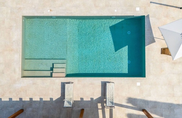 Wonderful private villa with WIFI, hot tub, private pool, A/C, terrace and panoramic view