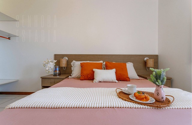 Wonderful View: Beachfront Apartment