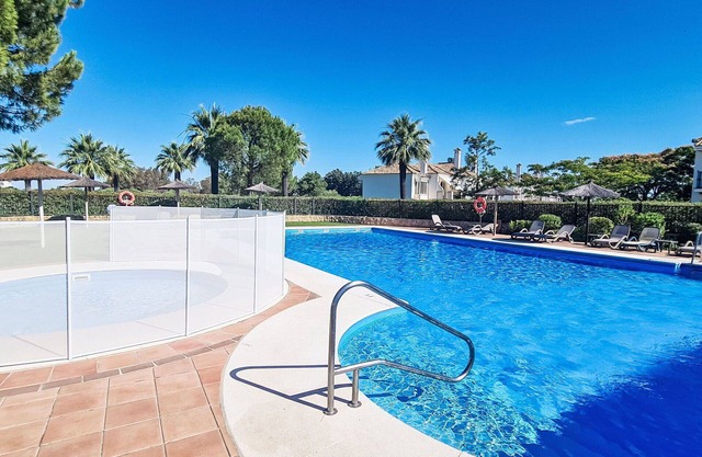 Wonderful villa for 4 people with pool, WIFI, A/C, TV and terrace