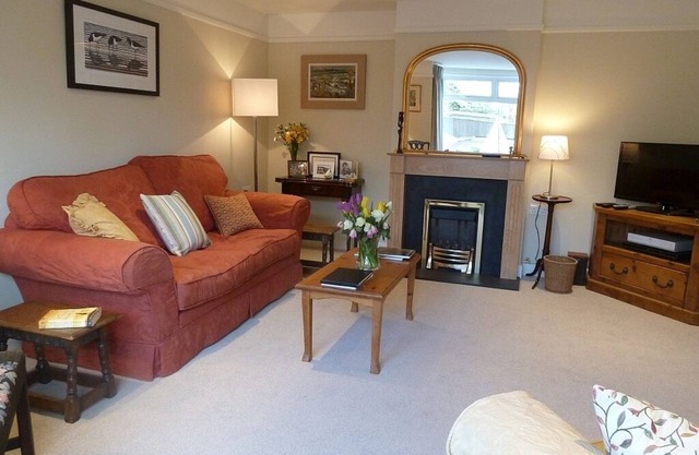 Wonderfully Equipped 2 Bedroom Apartment In Central Aldeburgh, Suffolk, England