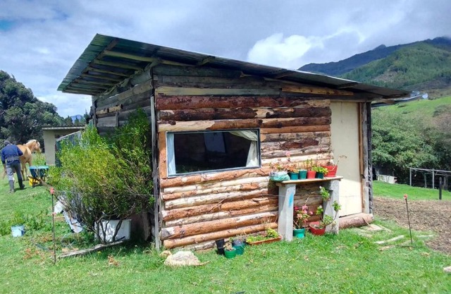 Woodland cabin with breath-taking views