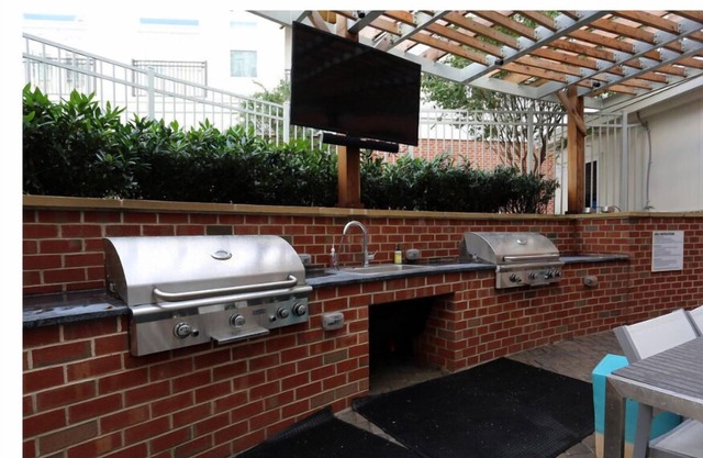 Work & Relax ★ Long-Term Stay ★ Near Johns Hopkins & Siani Hospital