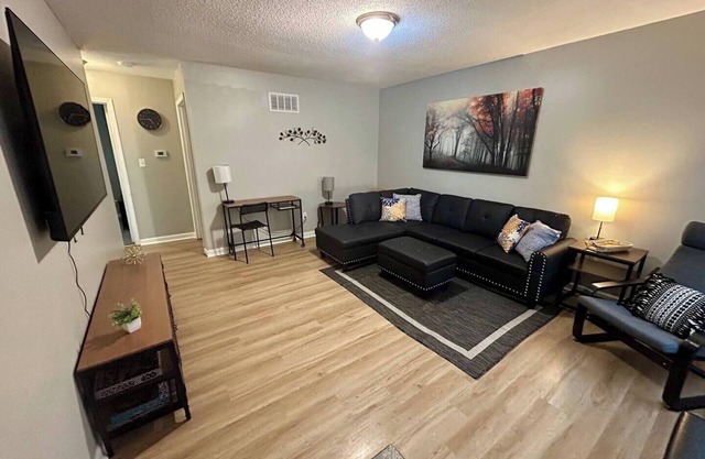 Work Travel | 15M -> DNTWN l Long Stay l 690 Mbps